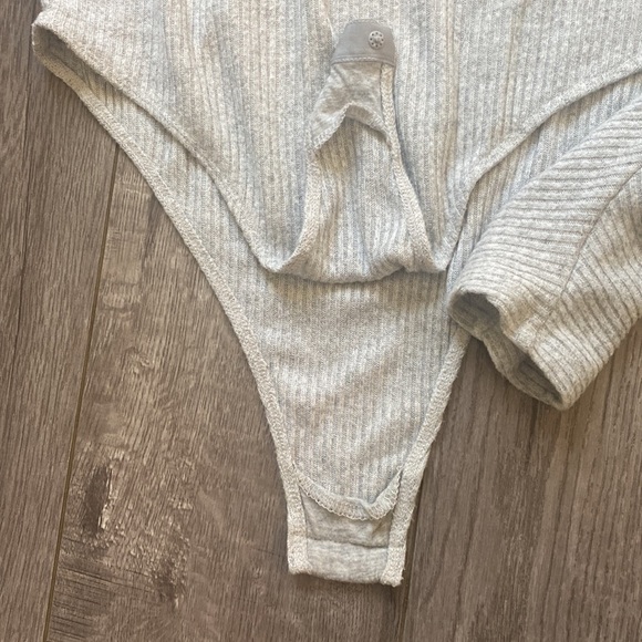Free People OB878253 Pebble Gray Cozy Up With Me Bodysuit, S - Picture 7 of 8
